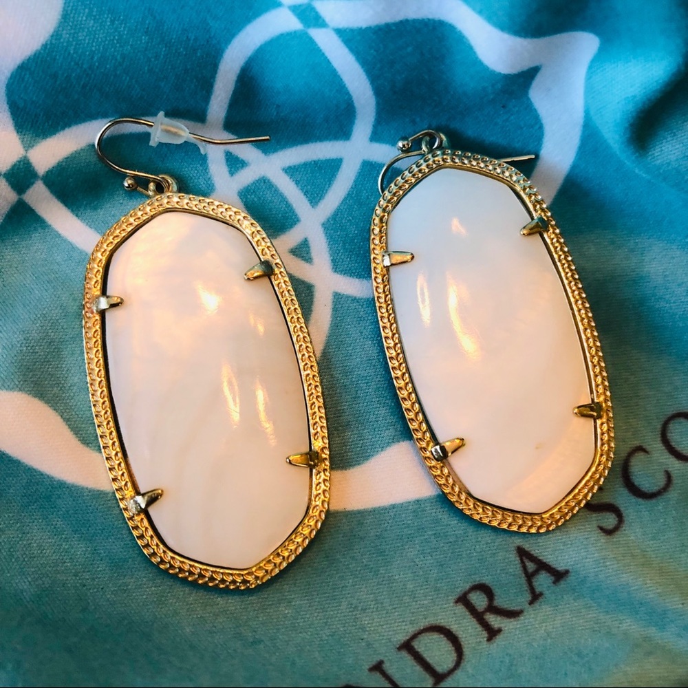 Kendra Scott Danielle Earrings